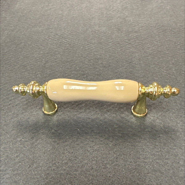 Brass with Almond Pull