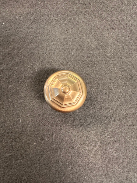 1-1/4" Finial Round Knob Champagne Bronze