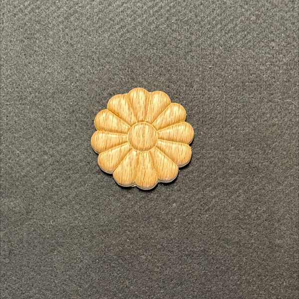 (5 Pack) 2-5/8 inch Small Oak Wood Daisy Medallion