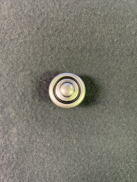 CL-100440-19
Old Iron Knob