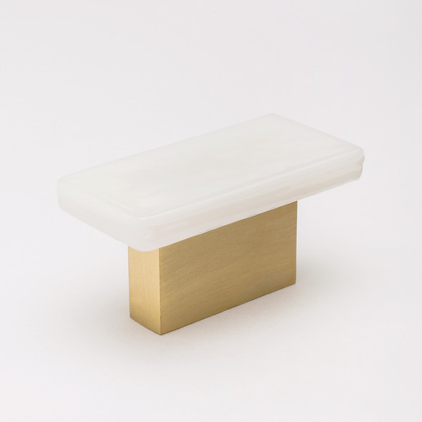 Sietto Skyline white knob with satin brass base