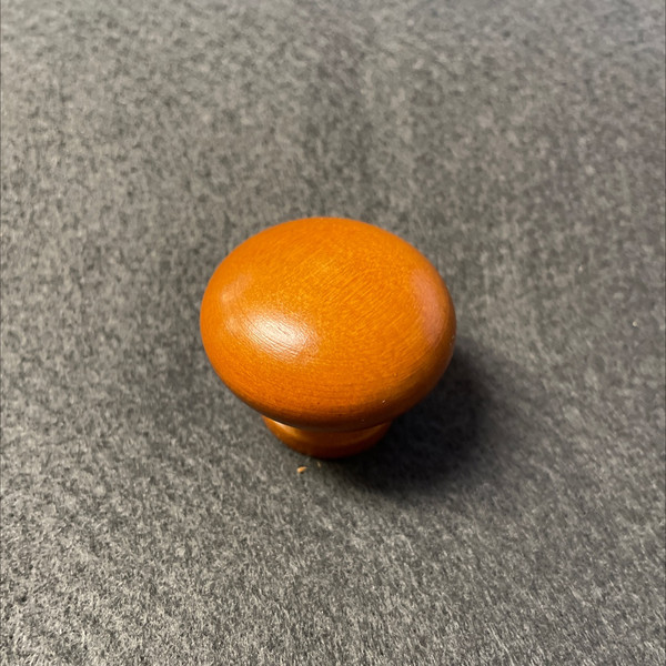 W4458-38CHERRY
1-1/2" Knob