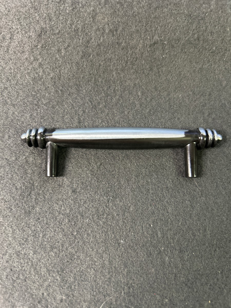 LAUREY-23160
Pull