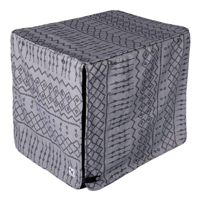 grey and black crate cover
