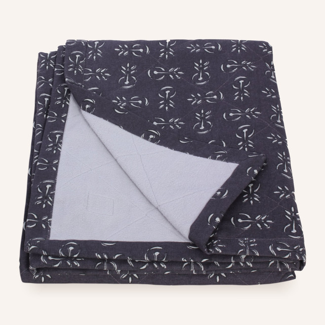 deep purple organic pet blanket