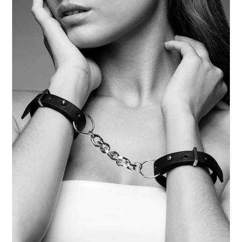 The Maze Collection Maze Thin Handcuffs by Bijoux Indiscrets-Black