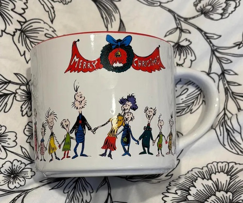 Whoville Carolers Mug Soy Wax Candle