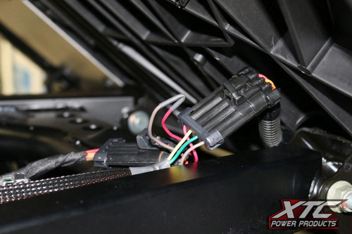 Polaris General Plug & Play Trailer Light Adapter. OEM Connector to 4 Flat Molded Connector & License Plate Power