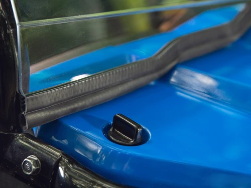 Honda Pioneer 520 Half Windshield
