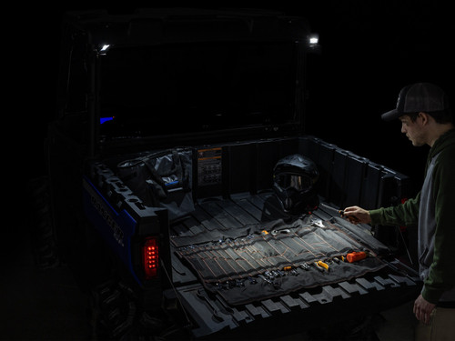 Gravely Rear-Facing LED Cube Lights