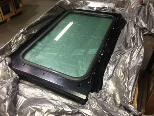 2014-18 Polaris RZR XP1000, 2015-21 RZR 900, 2016-18 RZR 1000 S Glass Windshield with Wiper - DOT Laminated Safety Glass