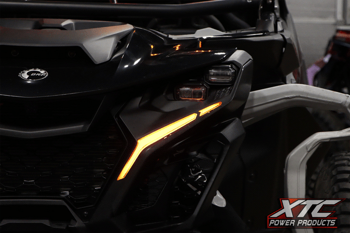 Can-Am Maverick R Front Turn Signature Light Set