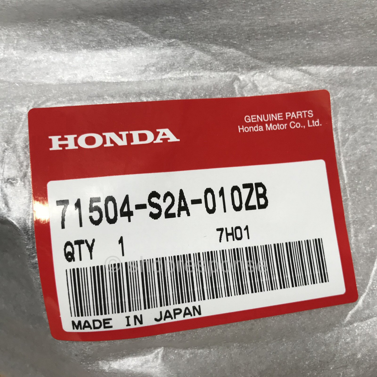 Honda Genuine 00-03 S2000 AP1 Rear Bumper Cover Red 71504-S2A-000ZE OEM