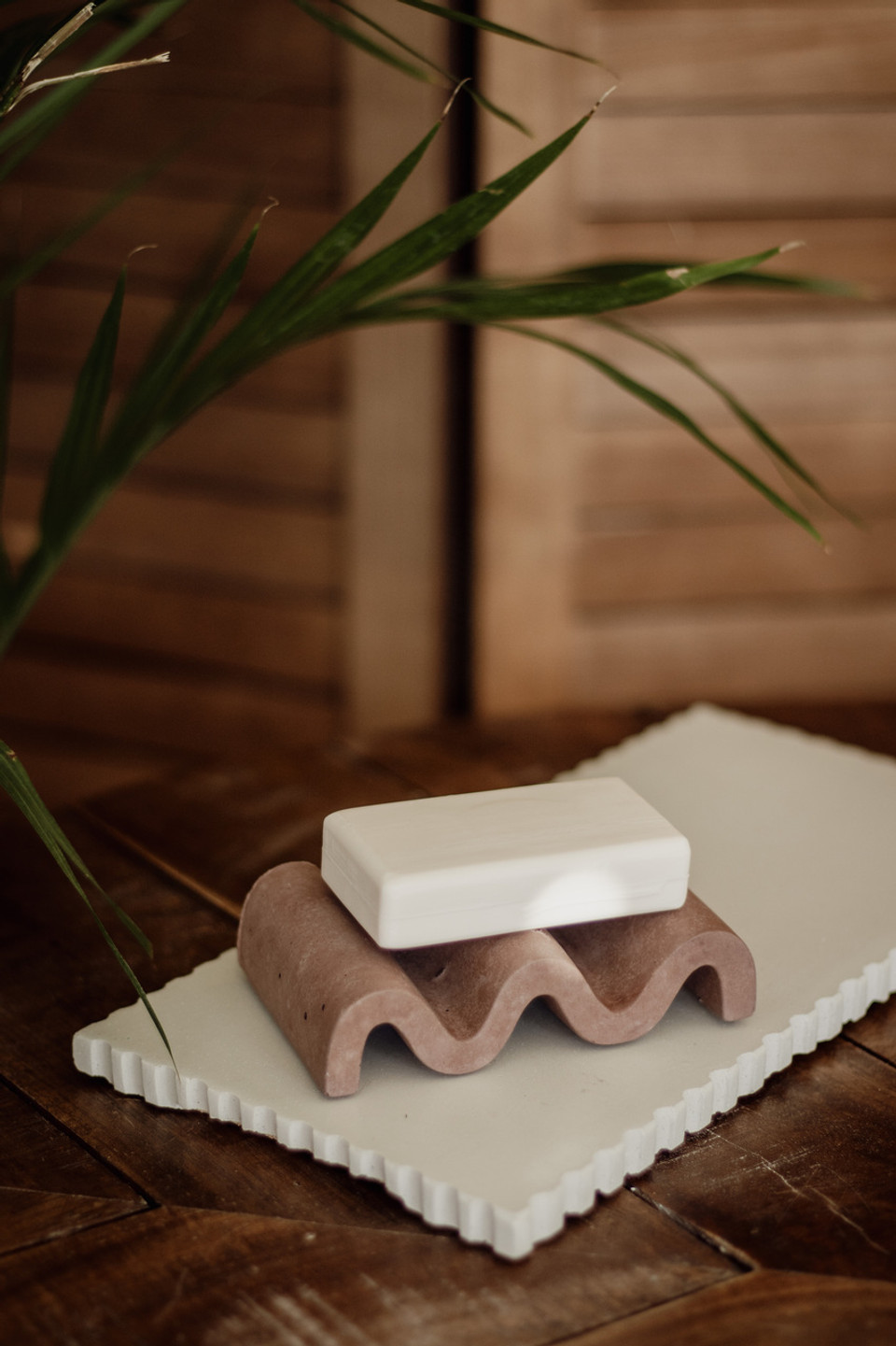 wave-soap-dish.jpg