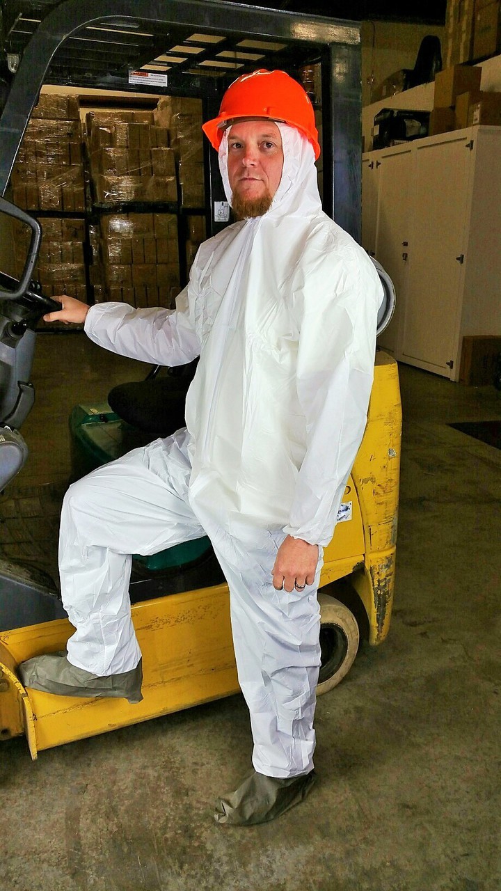 Suntech Microporous Coveralls w/ Hood, Boots, Wrists, Size XL