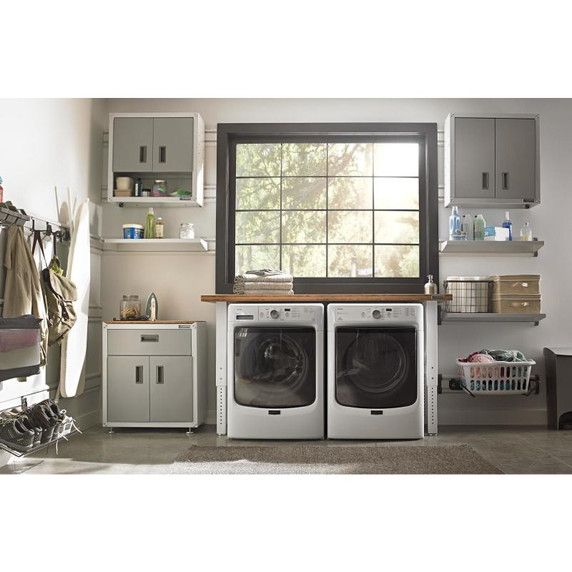 Gladiator® 30" (76.2 cm) Solid Shelf GAWA30SFZW