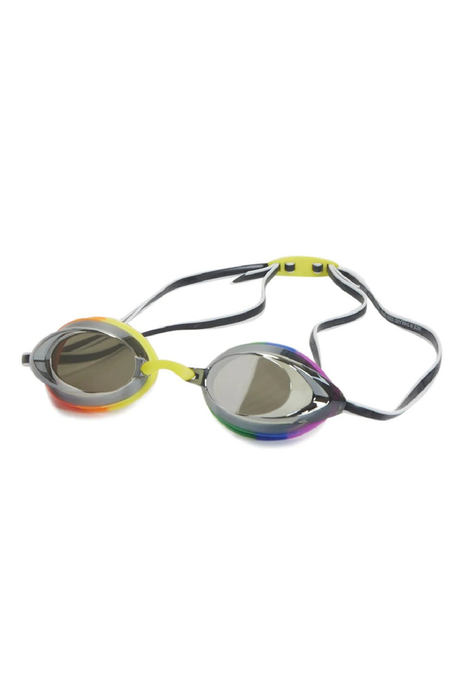 The performance-enhanced Vanquisher 2.0 goggle allows you to stay focused on the race. Featuring a low profile and snug inner eye fit, this competition essential offers the widest panoramic view available and has anti-fog lenses with UV protection so you can see clearly and safely.
G.O. FIT System : Inner Eye Fit
Gasket rests snugly and securely in the eye socket.
Widest panoramic lens, UV protection with anti fog.
Cushioned silicone seals.
4 interchangeable nosepieces.
100% PVC free & Latex free.
Mirrored lenses help reduce glare.