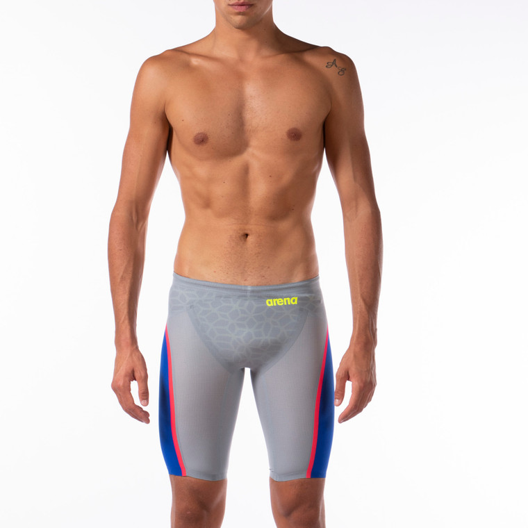 The Carbon Ultra is designed to give you maximum compression and maximum comfort. While high level compression tends to be more popular with sprinters, the zoned compression of Carbon Ultra makes this a favorite of Rio’s 1500 m Gold Medalist Gregorio Paltrinieri. Most swimmers find the ideal fit to be one size up from your practice suit size.

In addition to utilizing POWERSKIN Intelligent Compression and Power Return Construction technologies - the Carbon Ultra introduces new features designed to optimize your performance including:

 INFINITY LOOP bonded seam construction with X-PIVOT POINT for perfect body position, body rotation control & stroke efficiency

 ULTRA COMPRESSION PANELS in the legs and core for extra muscle support and targeted compression, when and where needed

 CARBON ULTRA CAGE with 3 times the carbon fiber of any other arena Carbon suit for multi-direction, high-density, intelligent compression.

Also available in women's models in an open back or a closed back suit.

Carbon Ultra Technology: LEARN MORE

Fitting tips
• Most swimmers go up one from their training suit size
• If you’ve ordered multiple sizes, try the biggest one first
• If you can’t get it on, it’s too small
• If it has ripples and gaps, it’s too big

 Compression Level Rating: 5 (1 - least compression | 5 - most compression offered)