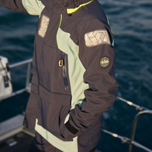 OS26JW-NAV25-LIFESTYLE-3