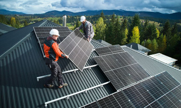 Solar Panels and Beyond: Components of a PV System Explained