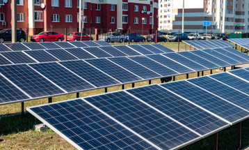 The Benefits of Community Solar Programs The Benefits of Community Solar Programs