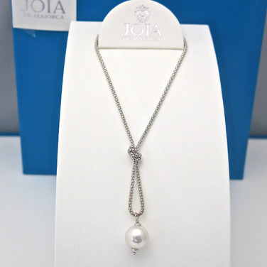 White Dangle Pearl Pendant With a Knot