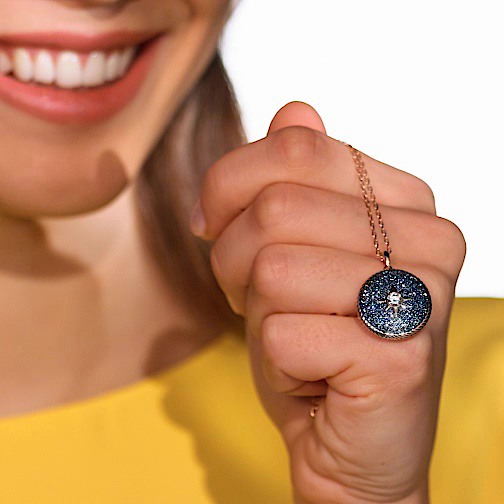 スワロフスキーYOU&I Amazon.com: Swarovski Magic pendant and brooch, Snowflake