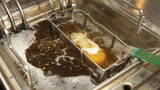 The Comprehensive Guide to Changing Fryer Oil: Timing, Techniques, and Tips