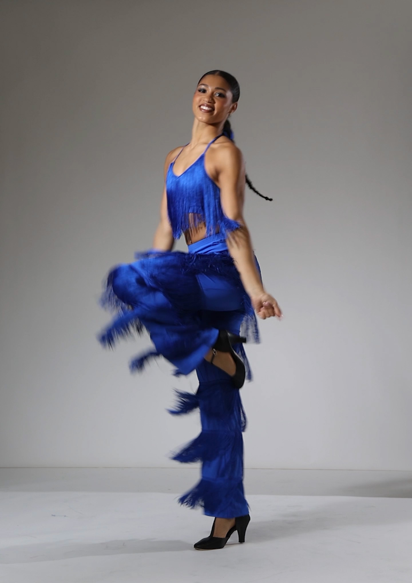 Jolista Deco Dazzle Costume Video