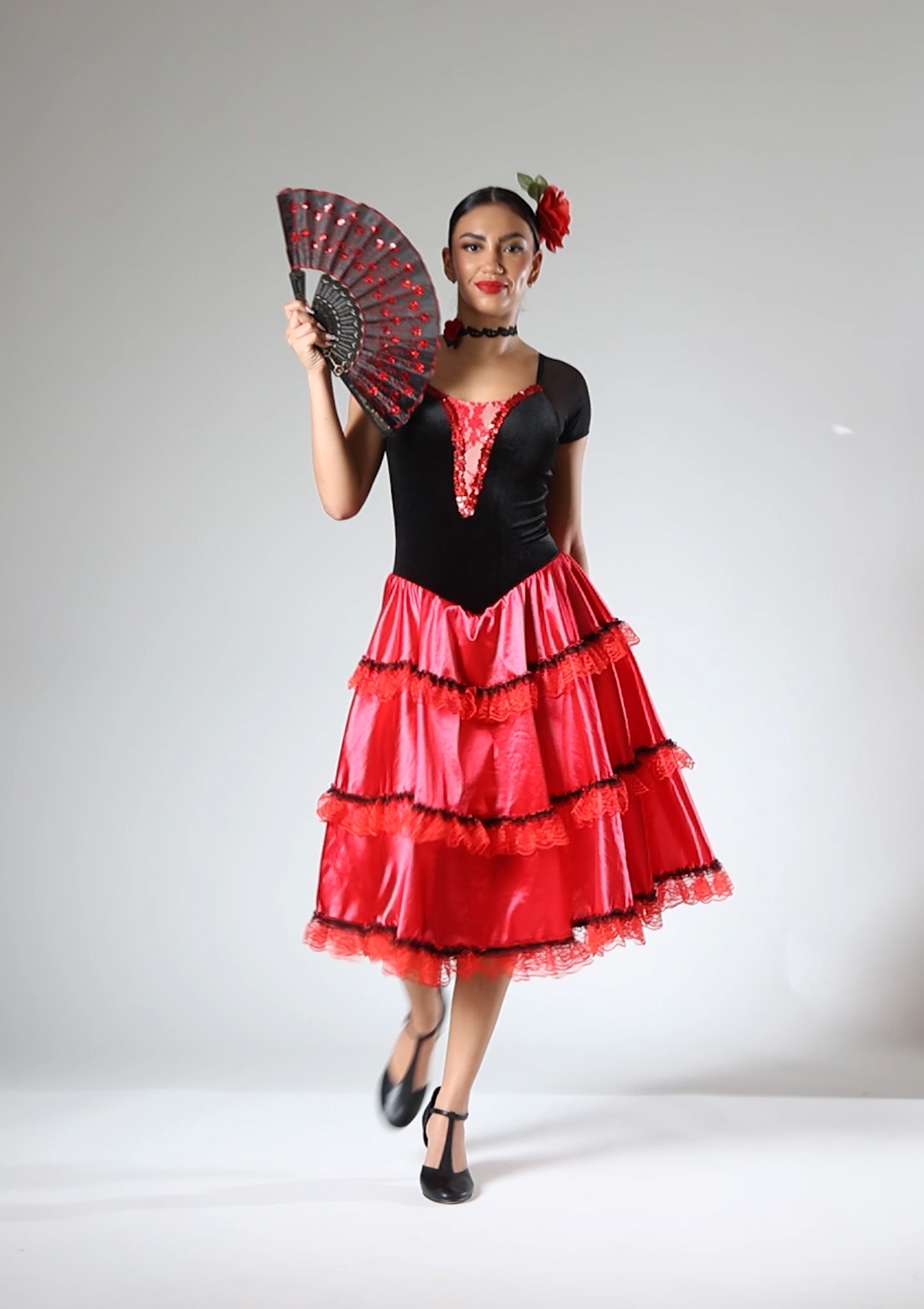 Jolista Señorita Sol Costume Video