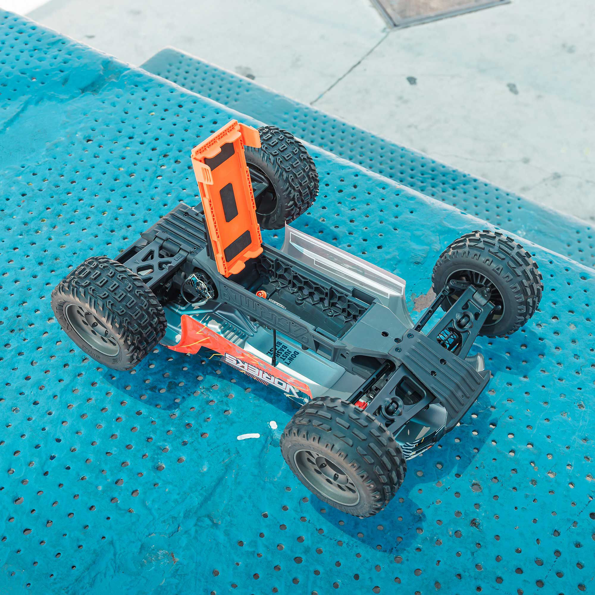 Arrma Vorteks MEGA 550 2WD Stadium Truck RTR, Orange | Buy Stadium