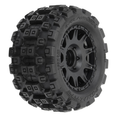 Proline Badlands MX 1.85in All-Terrain Truck Tyres Mounted on Raid Black Wheels, Grom