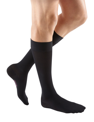 Medi Plus Knee High w/ Beaded Silicone Band 20-30mmHg