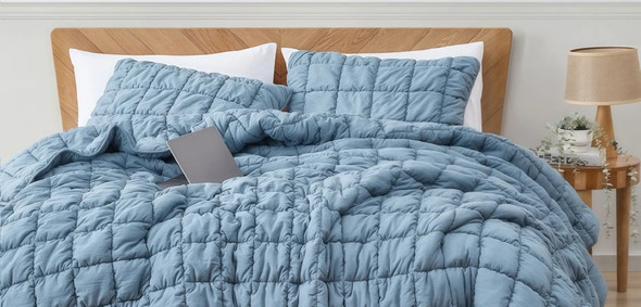 Skyblue Queen-size Bed sheet