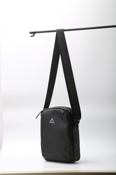 CROSS BODY BAG BLK