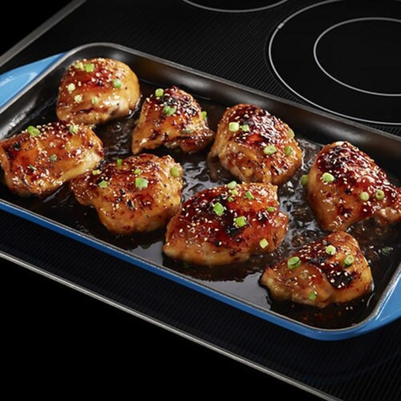 Maytag® 30-Inch Electric Cooktop with Reversible Grill and Griddle MEC8830HS