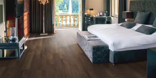 Damask Shipwright Pioneer