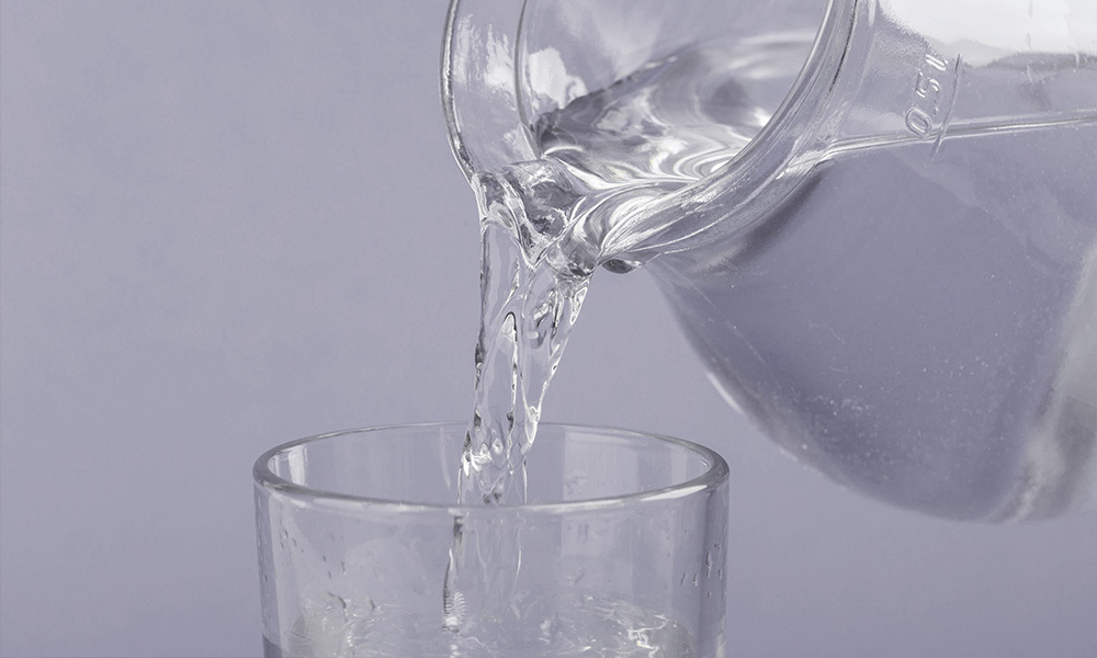 Análisis de agua en Farmacia Rosalía, en Pontevedra