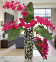 Why Designers Choose Custom Faux Floral Arrangements Instead of Ready-Made Décor