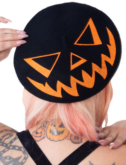 Kreepsville 666 Trick Or Treat Pumpkin Beret Hat: Black Kreepsville 666 Trick Or Treat Pumpkin Beret Hat: Black
