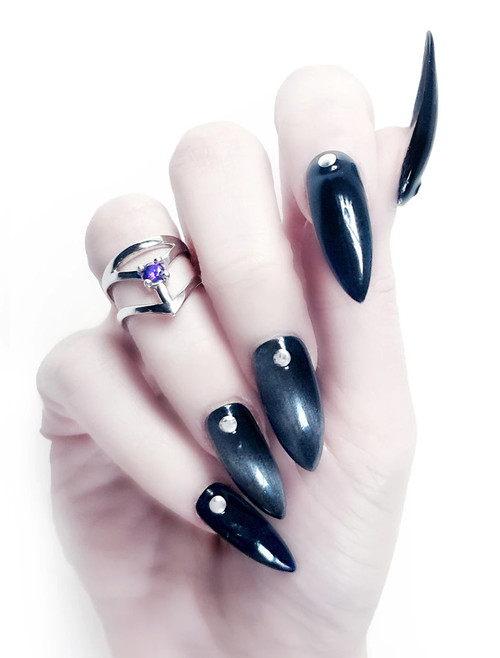 Rogue + Wolf Affection Sterling Silver Midi Ring Rogue + Wolf Affection Sterling Silver Midi Ring