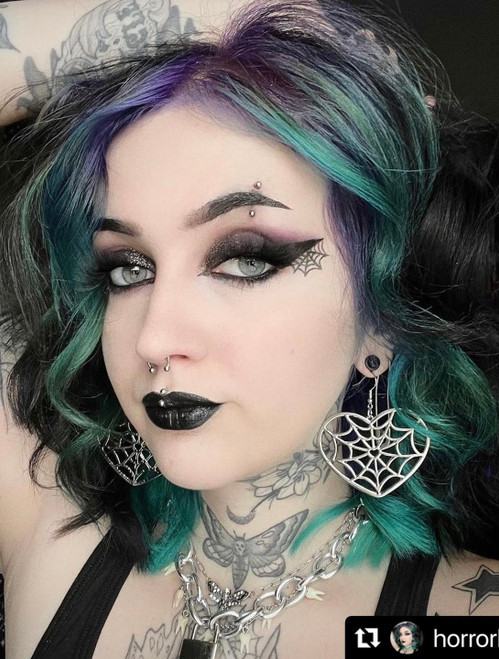 Kreepsville 666 Web Heart Earrings Kreepsville 666 Web Heart Earrings