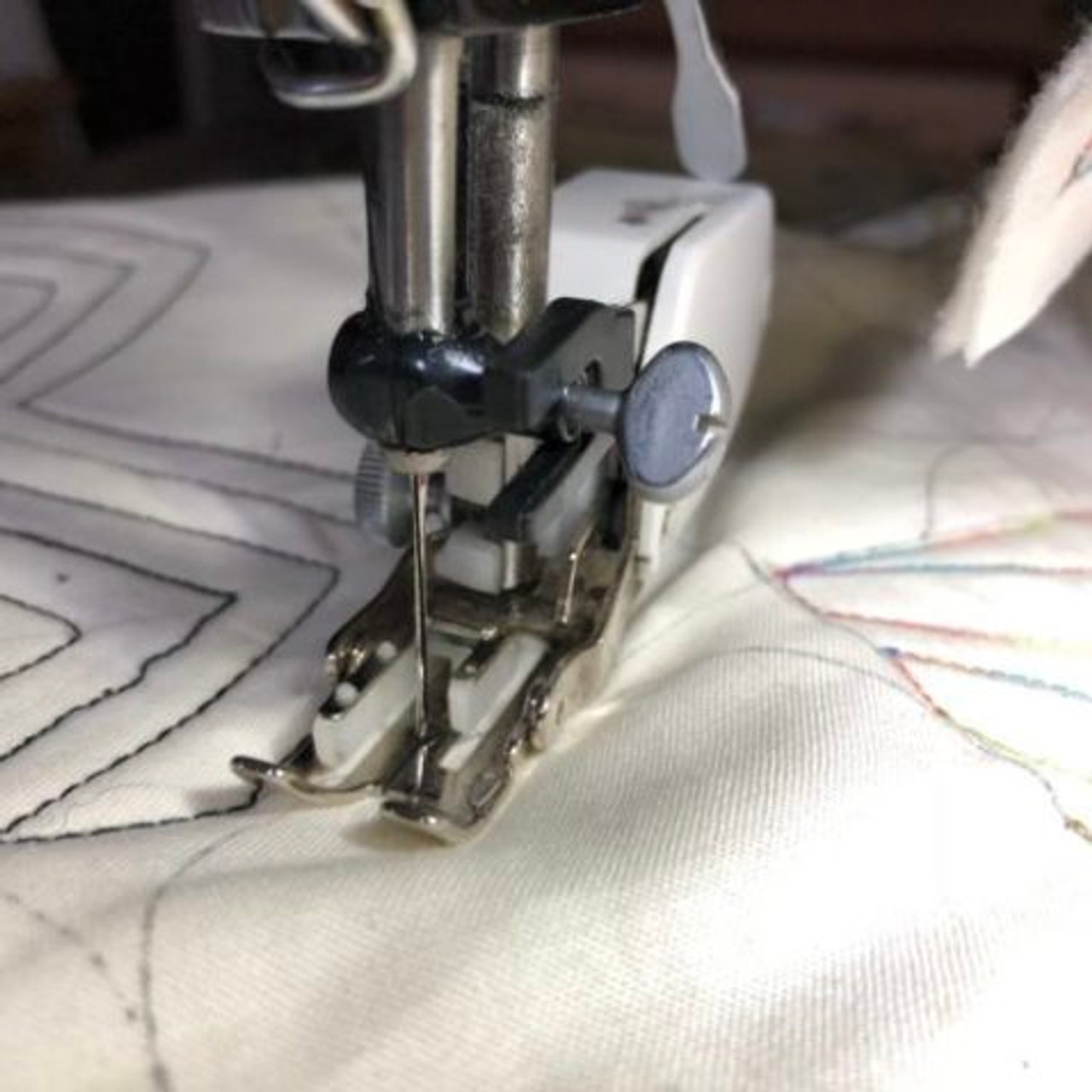 How to Quilt with a Walking Foot on a Singer Featherweight – The