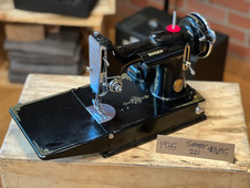 1935 Singer Featherweight 221 1935 Singer Featherweight 221