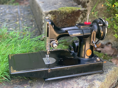1939 Singer Featherweight 221