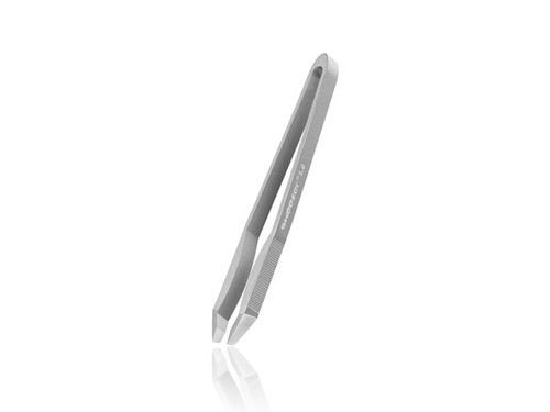 Sweezer® 2.0 are the only tweezers that are made of 100% recyclable aluminium