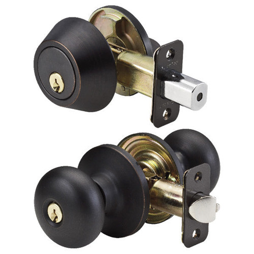 Master Lock Master Lock BCC0612PKA4S Biscuit Combo Pack Door Knob & Deadbolt SC1 - Entry - Grade 3 - Aged Bronze Levers