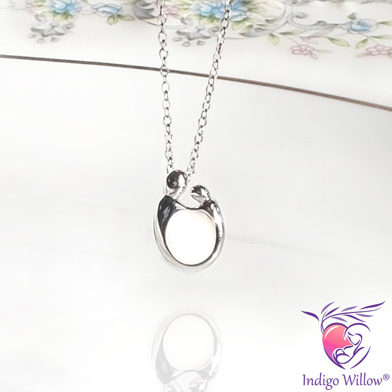 Indigo Willow Breast Milk Jewelry & Keepsakes: Mother and Child Pendant in  Sterling Silver