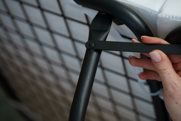 Steel Frame and Secure Leg Locks