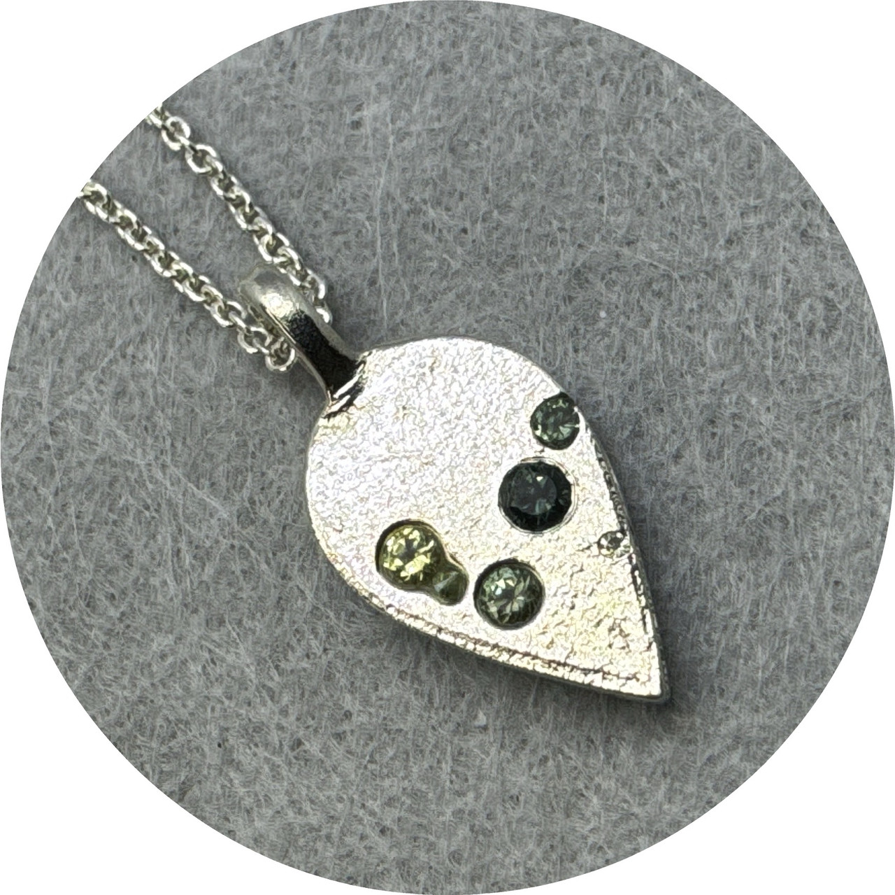 短期掲載中！Llife CASCADE PENDANT NECKLACE Llife CASCADE